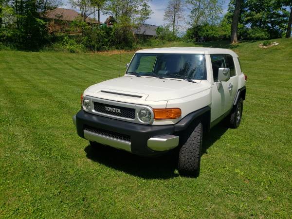 2011 Toyota FJ Cruiser for sale in Greenville, KY – photo 2