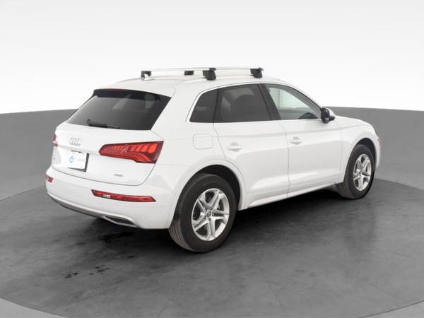 2019 Audi Q5 Premium Sport Utility 4D suv White - FINANCE ONLINE -... for sale in Chicago, IL – photo 11
