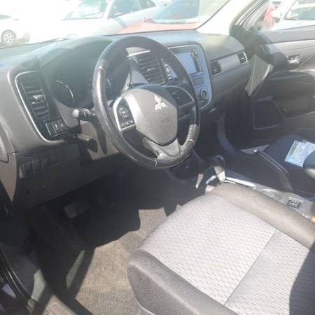 2014 Mitsubishi Outlander SE - APPROVED W/ $1495 DWN *OAC!! for sale in La Crescenta, CA – photo 8