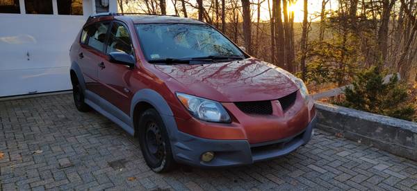 04 Pontiac Vibe 5 speed - cars & trucks - by owner - vehicle... for sale in Worcester, MA – photo 3