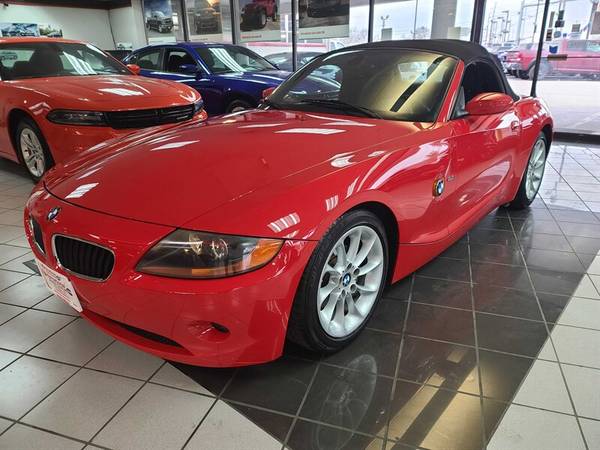 2004 BMW Z4 2.5i-CONVERTIBLE - cars & trucks - by dealer - vehicle... for sale in Hamilton, OH – photo 2