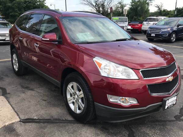 2010 Chevrolet Traverse LT - cars & trucks - by dealer - vehicle... for sale in Cross Plains, WI – photo 2