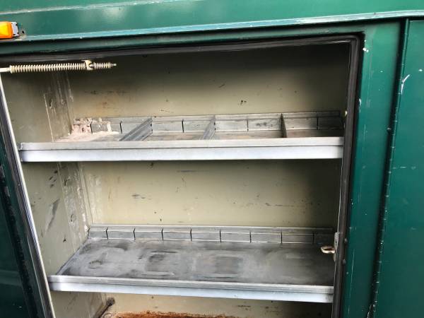 07 E350 Service Van w/ Tool Boxes & Ladder racks REDUCED for sale in Somerset, PA – photo 8