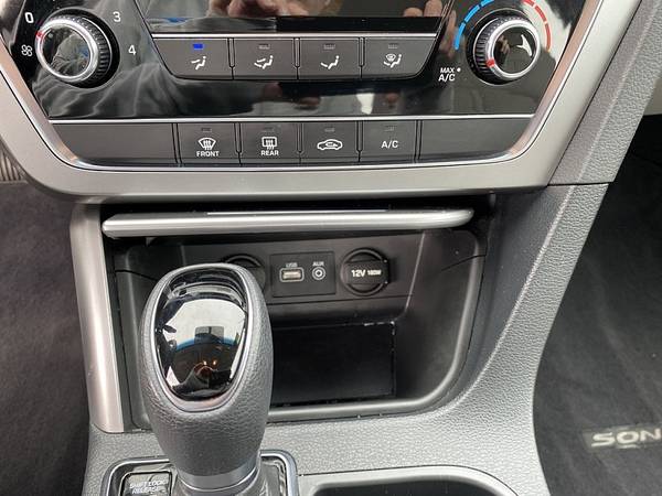 2017 Hyundai Sonata 4d Sedan ECO - - by dealer for sale in Cincinnati, OH – photo 17