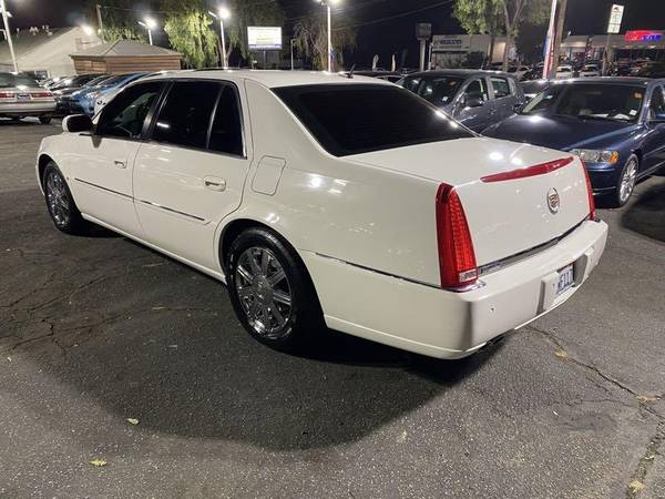 2007 Cadillac DTS Luxury II - APPROVED W/ $1495 DWN *OAC!! - cars &... for sale in La Crescenta, CA – photo 4