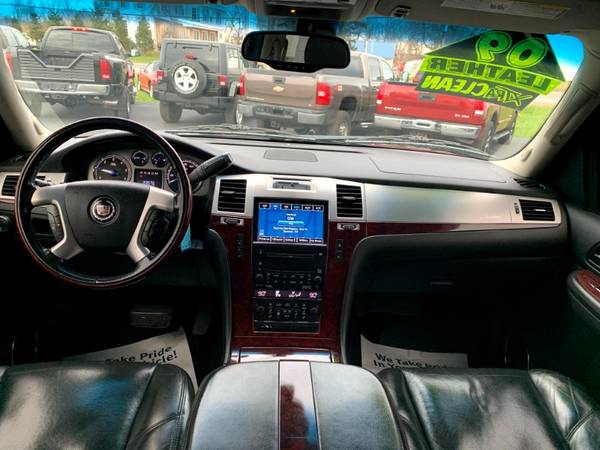 2009 Cadillac Escalade AWD - cars & trucks - by dealer - vehicle... for sale in Westmoreland, NY – photo 12