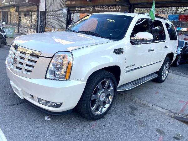 2012 Cadillac Escalade AWD Luxury - EVERYONES APPROVED! - cars & for sale in Brooklyn, NY – photo 5