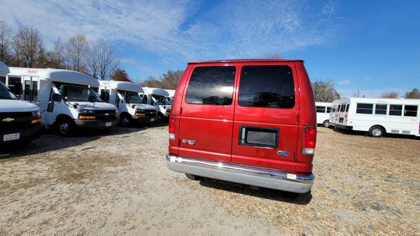 FORD E250 WHEELCHAIR VAN TRANSFER SEAT 53K MILE FREE SHIPING... for sale in Jonesboro, TN – photo 2