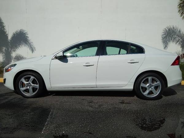 2013 Volvo S60 T5 Platinum~ ONLY 33K MILES~ CLEAN CARFAX~ AWESOME... for sale in Sarasota, FL – photo 3