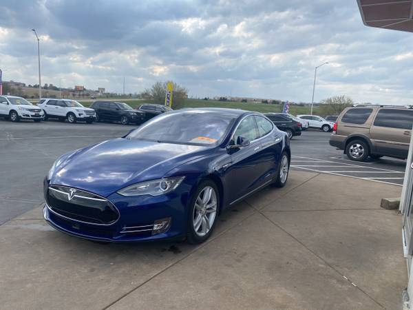 2015 Tesla Model S 70D - - by dealer - vehicle for sale in Dodgeville, WI – photo 5