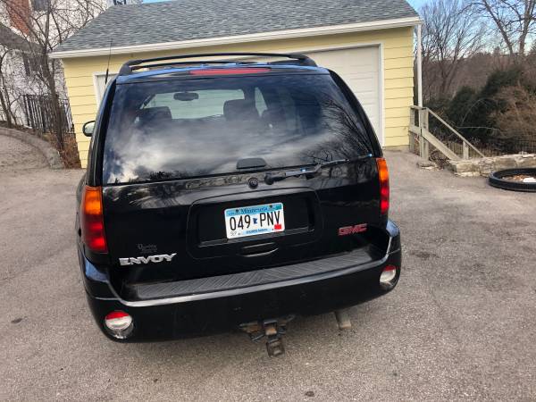 2002 GMC Envoy XL - 4WD - cars & trucks - by owner - vehicle... for sale in Rochester, MN – photo 6