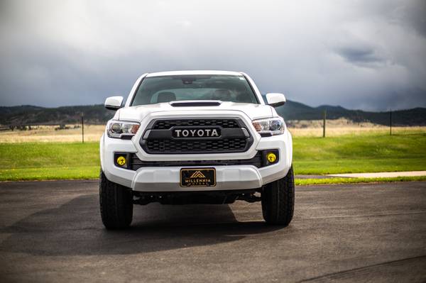 2019 Toyota Tacoma TRD Sport 4x4 - - by dealer for sale in Spearfish, SD – photo 2