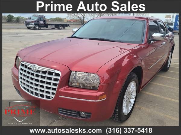2010 CHRYSLER 300 TOURING - - by dealer - vehicle for sale in Wichita, KS – photo 2