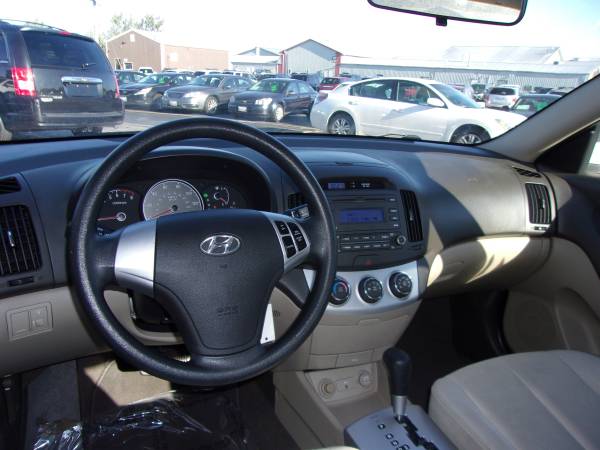 2008 HYUNDAI ELANTRA SE (WISNESKI AUTO) - cars & trucks - by dealer... for sale in Green Bay, WI – photo 9