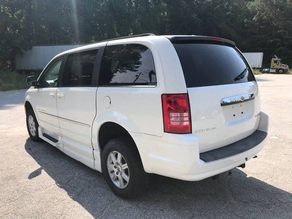 2010 Chrysler Town and Country Handicap Accessible Wheelchair Van for sale in Dallas, OH – photo 8