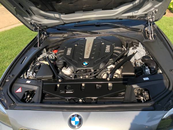 2014 BMW 550i X-drive Loaded M Sport Package, AWD V8 Twin Turbo for sale in MENASHA, WI – photo 15