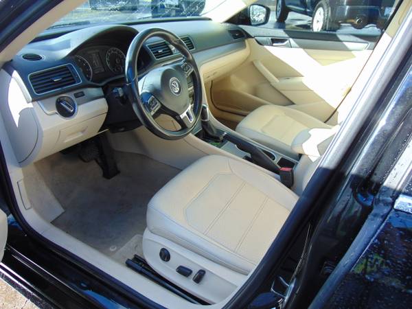 2014 VW PASSAT TSI SE 4DR - - by dealer - vehicle for sale in Medford, OR – photo 10