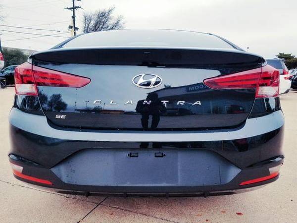 2020 Hyundai Elantra SE Sedan 4D ESPANOL ACCEPTAMOS PASAPORTE ITIN for sale in Arlington, TX – photo 4