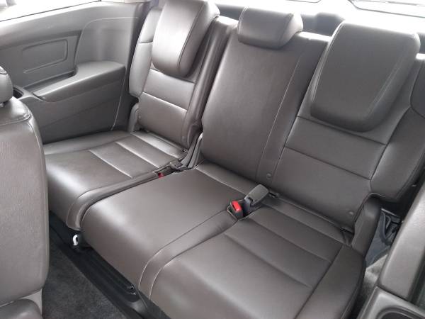 2011 Honda Odyssey EX-L With DVD ! - - by dealer for sale in Spring Hill, MO – photo 12