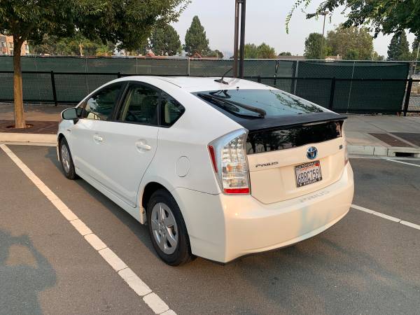 2011 Toyota prius - cars & trucks - by owner - vehicle automotive sale for sale in Fremont, CA – photo 2
