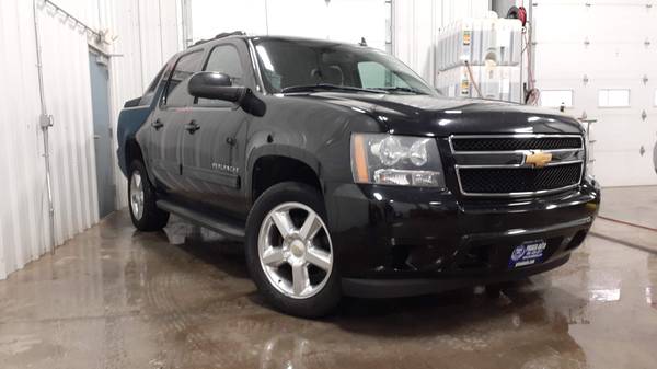 2012 CHEVY AVALANCHE LS 4X4 CREW CAB PICKUP, BOLD - SEE PICS - cars... for sale in GLADSTONE, WI – photo 2