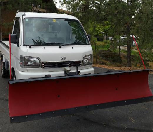 Daihatsu Hijet Mini-Truck with Snow Plow, 17000 Original Miles for sale in Spokane, WA – photo 2
