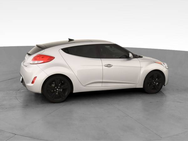 2017 Hyundai Veloster Value Edition Coupe 3D coupe Silver - FINANCE... for sale in Van Nuys, CA – photo 12