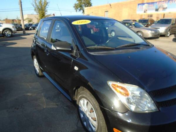 2006 Scion xA Base 4dr Hatchback w/Automatic 216164 Miles for sale in Toledo, OH