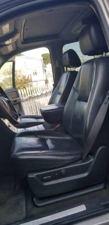 2007 Escalade ESV for sale in Nahant, ME – photo 8