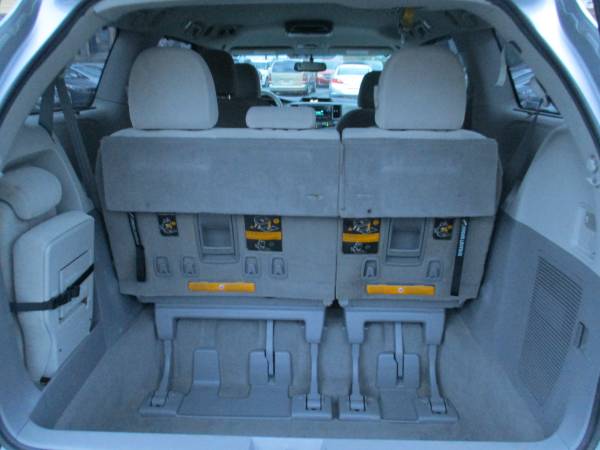 2011 Toyota Sienna sport LE **8 passenger/Like New/Clean & New... for sale in Roanoke, VA – photo 21