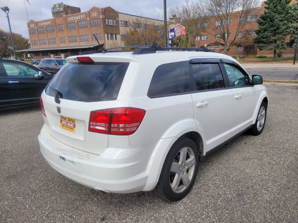 2009 Dodge Journey SE - cars & trucks - by dealer - vehicle... for sale in Moorhead, ND – photo 3