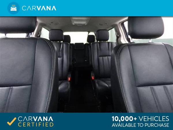 2013 Chrysler Town and Country Touring Minivan 4D mini-van Silver - for sale in Akron, OH – photo 17