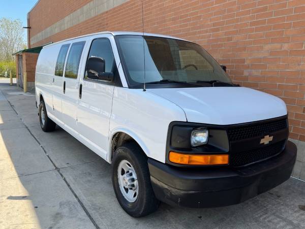 2007 Chevrolet Express Cargo Van RWD 2500 155 - - by for sale in Toms River, NJ – photo 2