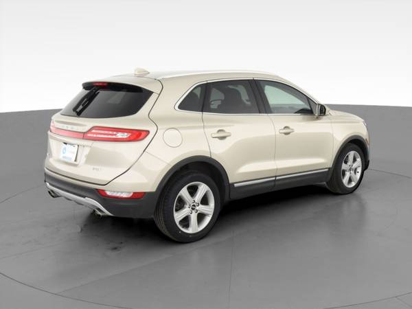 2017 Lincoln MKC Premiere Sport Utility 4D suv Gold - FINANCE ONLINE... for sale in Pittsburgh, PA – photo 11