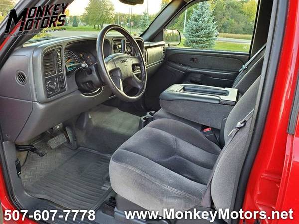2003 GMC Sierra 1500HD 4dr Crew Cab 4WD // LOW MILES // ONE OWNER for sale in Faribault, MN – photo 13