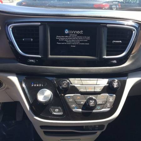 2018 Chrysler Pacifica Touring Plus with for sale in Grandview, WA – photo 15