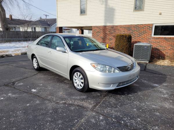 2005 Toyota Camry LE 4 door sedan, 2 4 L, 4 cylinder, only 131K for sale in Springfield, IL – photo 12