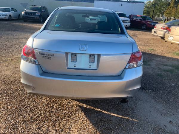 2010 Honda Accord LX low miles - cars & trucks - by dealer - vehicle... for sale in Alexandria, LA – photo 3