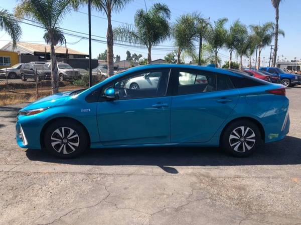 2017 Toyota Prius $2000 Down Payment Easy Financing! Credito Facil for sale in Santa Ana, CA – photo 7