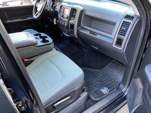 2017 Dodge Ram 3500 Tradesman 4x4 6.7L Cummins Diesel Flatbed - cars... for sale in HOUSTON, MT – photo 24