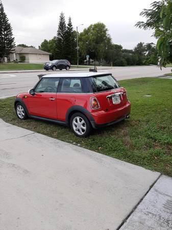 2010 Mini Cooper - cars & trucks - by owner - vehicle automotive sale for sale in Cape Coral, FL – photo 5