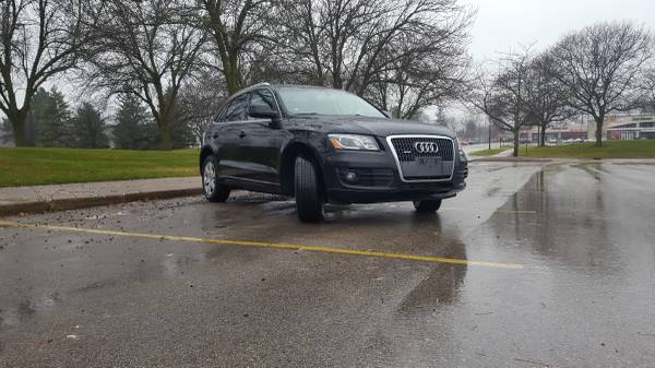 2011 Audi Q5 (black) - cars & trucks - by owner - vehicle automotive... for sale in Lansing, MI – photo 2