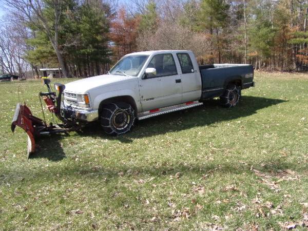 1997 Chevy 2500 4WD pickup w/Western Plow for sale in Tunkhannock, PA – photo 2
