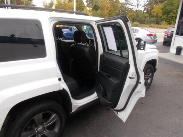 2015 Jeep Patriot High Altitude 4x4 - Heated Leather / Sunroof for sale in Coventry, RI – photo 23