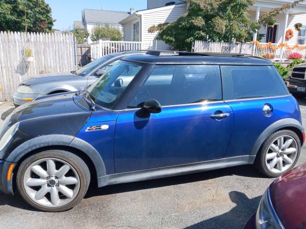 2004 Mini Cooper S - cars & trucks - by owner - vehicle automotive... for sale in East Providence, RI – photo 3