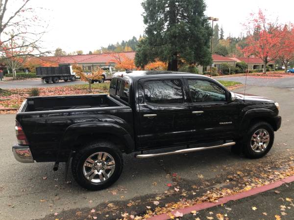 2013 Toyota Tacoma Double Cab limited 4WD --Navi, Leather, Clean... for sale in Kirkland, WA – photo 4