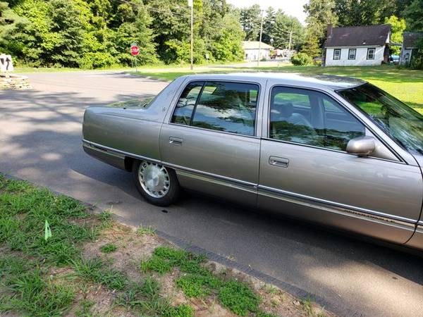 1996 Cadillac DeVille for sale in East Granby, MA – photo 13