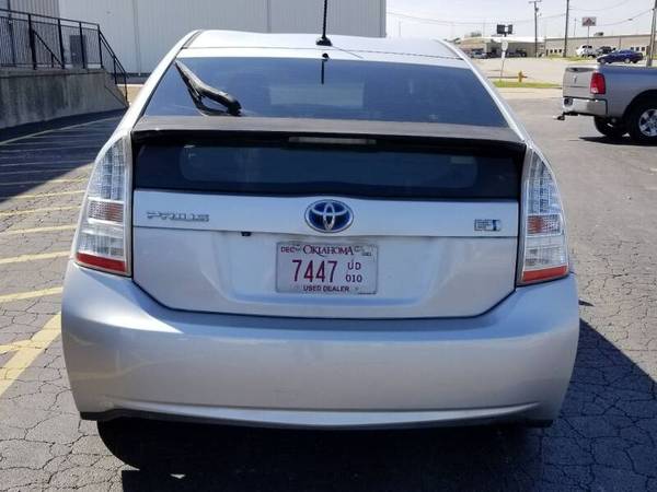 2010 Toyota Prius IV Excellent Gas Mileage - Leather & Loaded! for sale in Tulsa, OK – photo 6