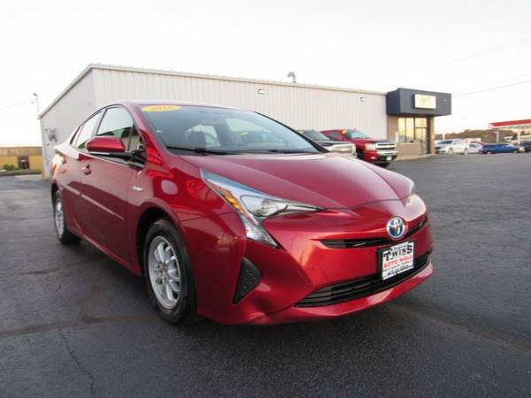 2016 Toyota Prius HB Technology - cars & trucks - by dealer -... for sale in Rockford, IL – photo 11
