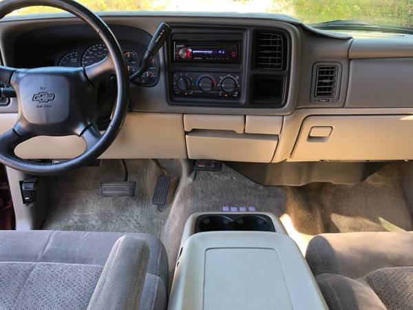 2002 Chevrolet Tahoe 4dr 4WD LS !!! CLEAN CARFAX !!! 2 PREVIOUS OWNERS for sale in Phoenix, AZ – photo 16